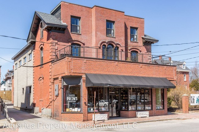 Building Photo - 1 br, 1 bath House - 273 Congress St Unit 1