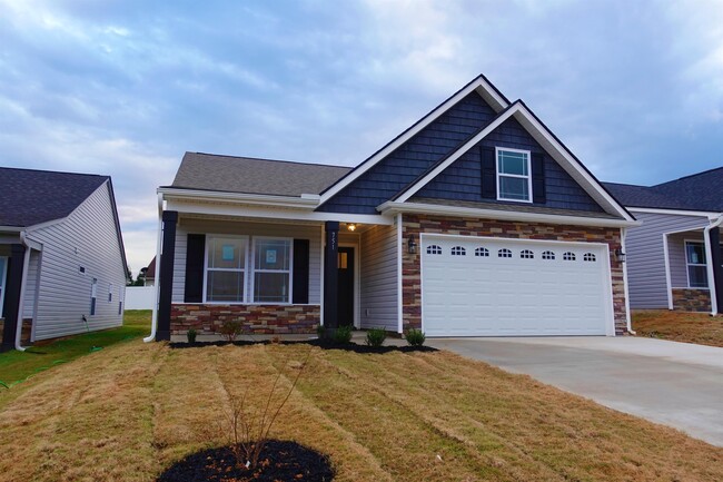 Building Photo - 755 Spartan Commodor Ln