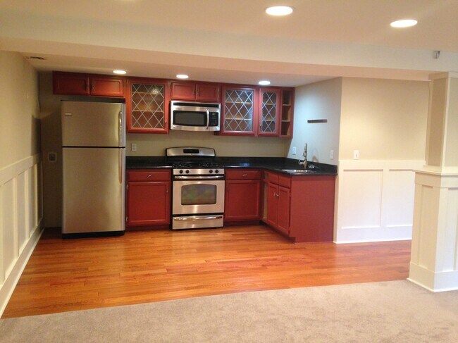 Foto del edificio - 5702 Palatine Ave N