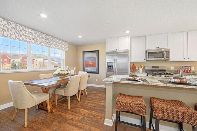 Building Photo - 11160 Balsam Pointe Trl