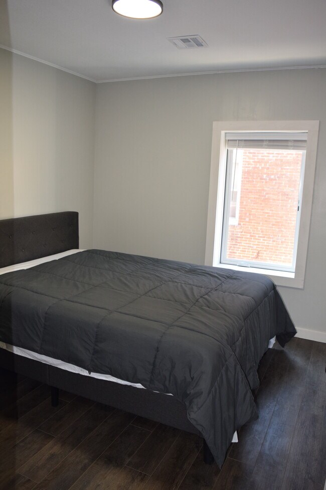 113 N Cedar Ave Unit Apt 1, Owatonna, MN 55060 Apartments in Owatonna