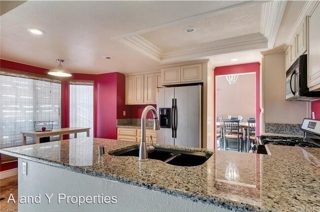 Building Photo - 4 br, 3 bath House - 22819 WIMPOLE ST.