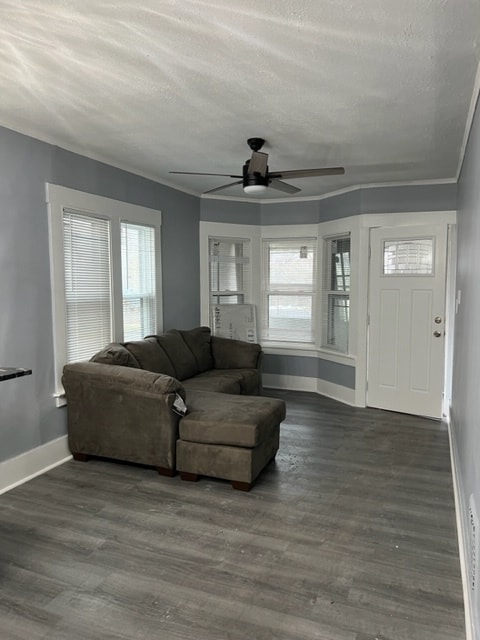 Building Photo - 216 Bassett St