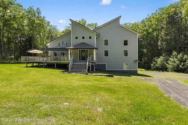 Building Photo - 269 Brown Rd