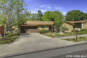 Building Photo - 6118 Forest View