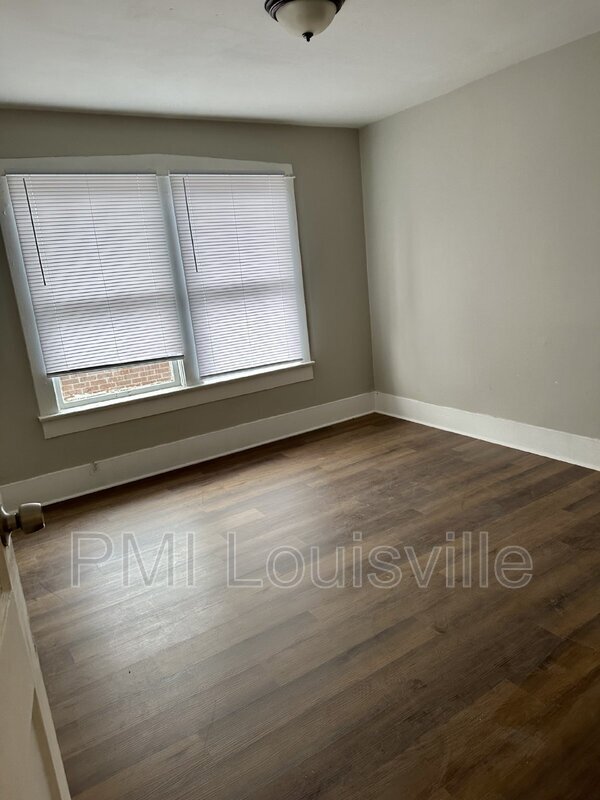 Foto del edificio - 4018 Vermont Ave
