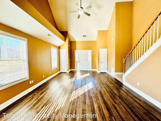 Building Photo - 4 br, 2.5 bath House - 140 Seth Way