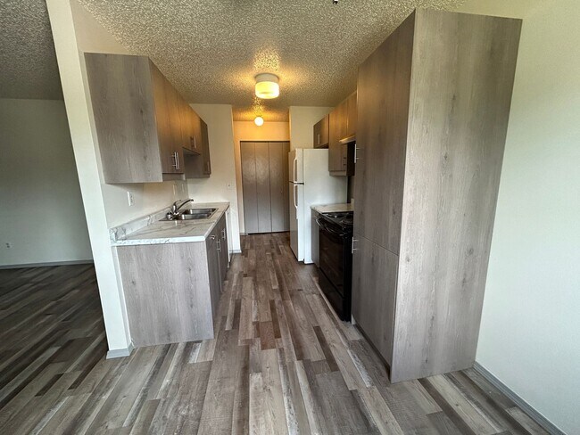 Foto del edificio - 507 Bruce Ave NW