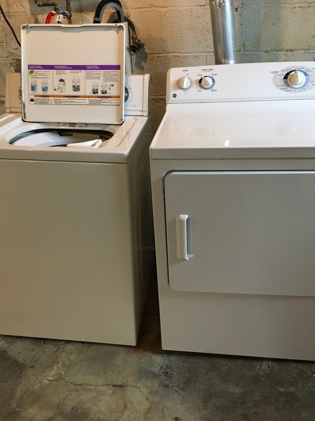 Laundry Room - 340 E 13th Ave
