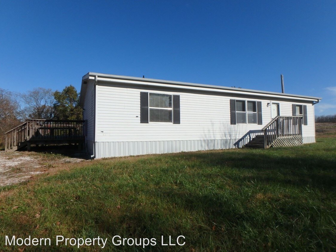 3 br, 2 bath House 14508 Santa Fe Rd House for Rent in Boonville