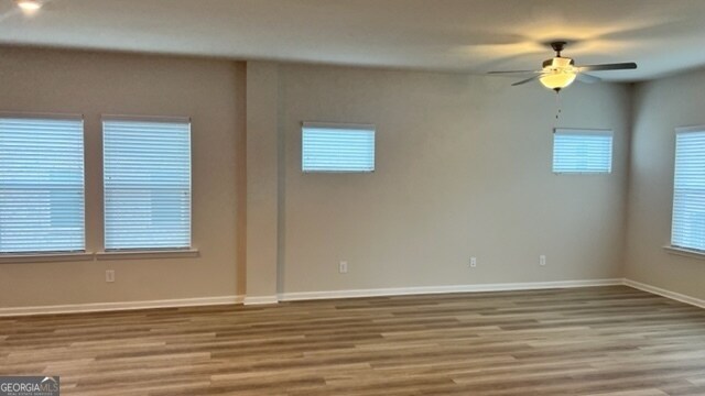 Foto del edificio - 1167 Sunny Lk Dr