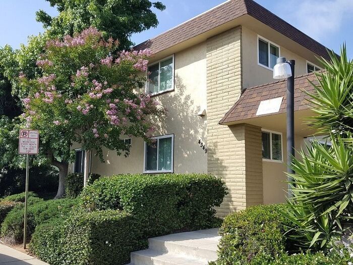 Primary Photo - Large 2bd/1bth near LMAAC!