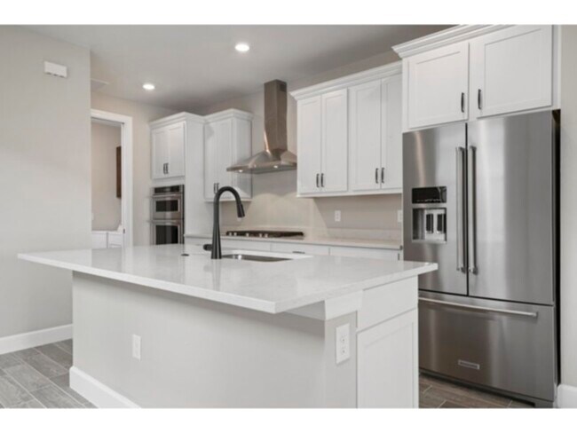 Building Photo - 9817 Bright Water Dr