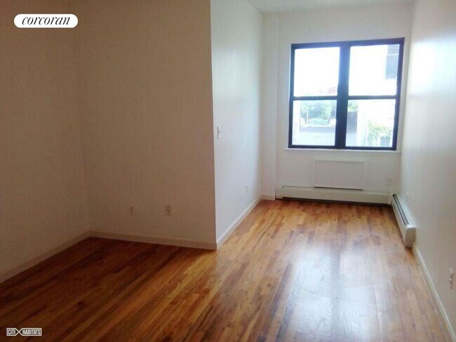 Building Photo - 477 Herkimer St