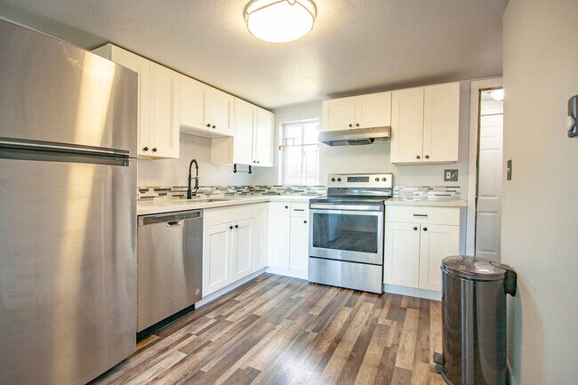 Foto del edificio - 843 E 52nd St