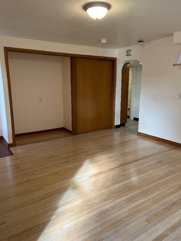 Foto del edificio - 406 S Coeur d'Alene St