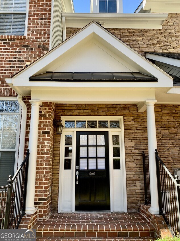 Primary Photo - 5460 Glenridge Dr