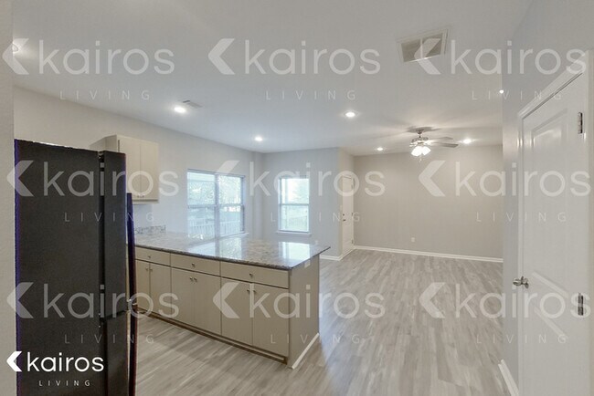 Foto del edificio - 2004 Jr Deputy Rd.