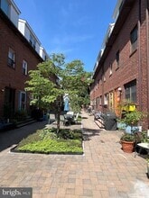 Building Photo - 514 Randolph Ct