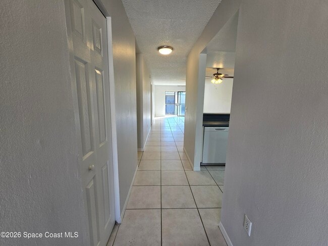 Building Photo - 1037 Ellen Ct