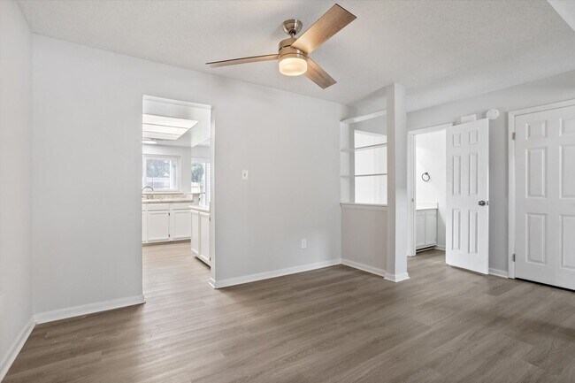 Foto del edificio - Campus East