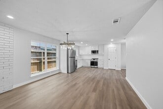 Building Photo - 12414 Aste Ln