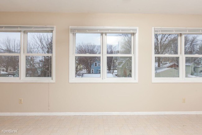Foto del edificio - 2 br, 1 bath House - 1132 Farrington Street
