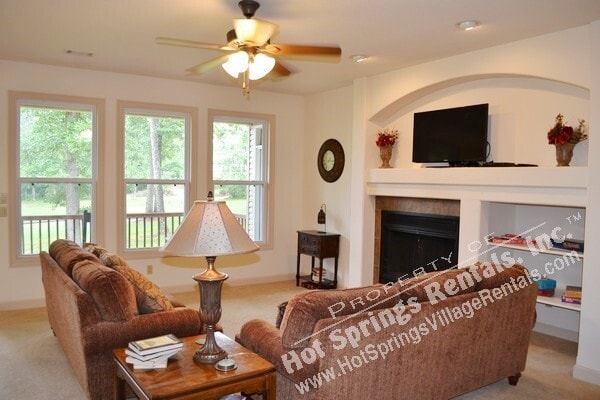 Building Photo - Isabella Golf Course  Home | Furnished
