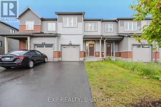 Building Photo - 92 Natare Pl