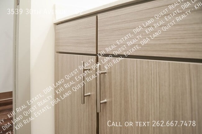 Foto del edificio - 3539 30th Ave