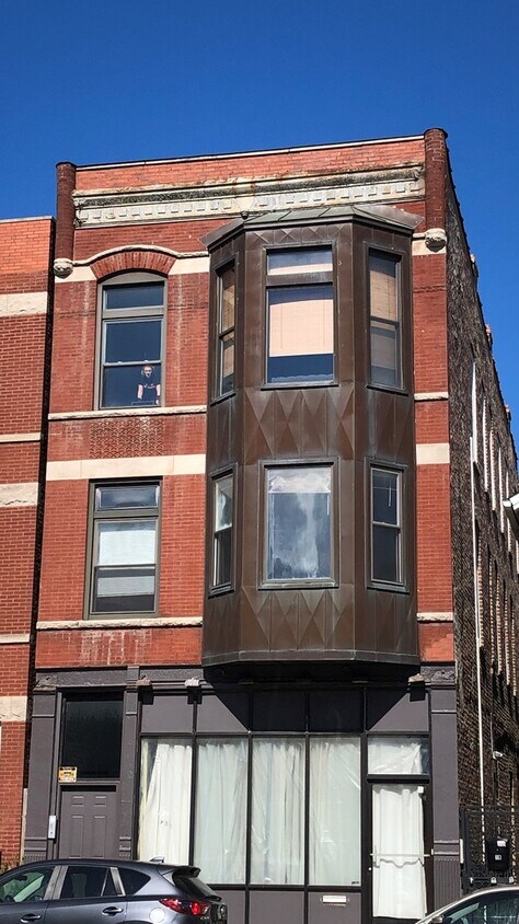 Primary Photo - 731 N Noble St