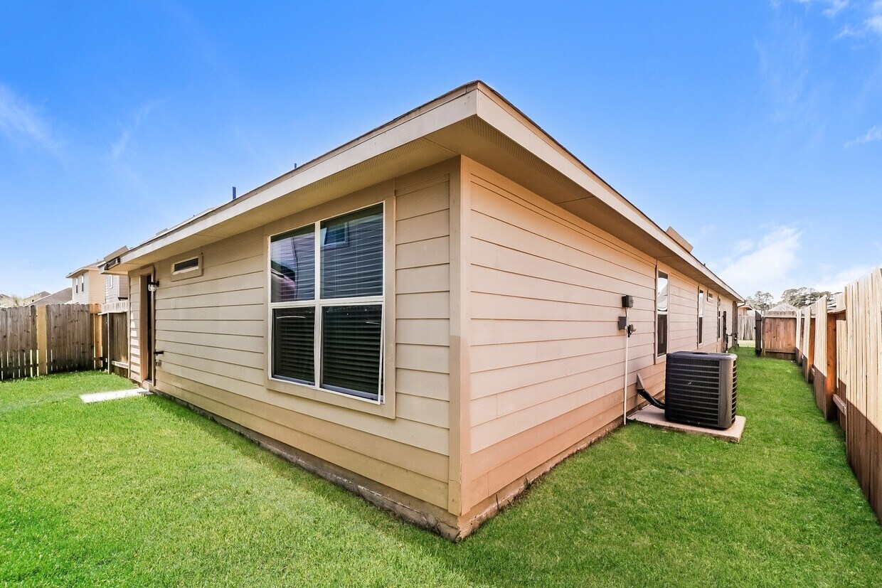 Foto del edificio - 2443 Gibbs Bend Ct