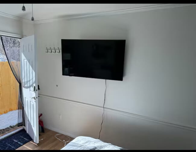 Photo - 2713 Northcrest Dr House