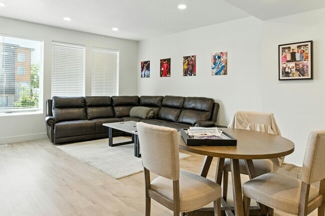 Foto del edificio - 91 W Ryker Ln