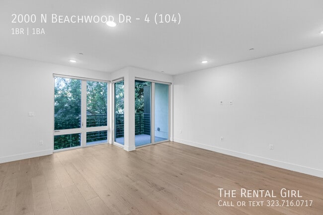 Foto del edificio - 2000 Beachwood Dr