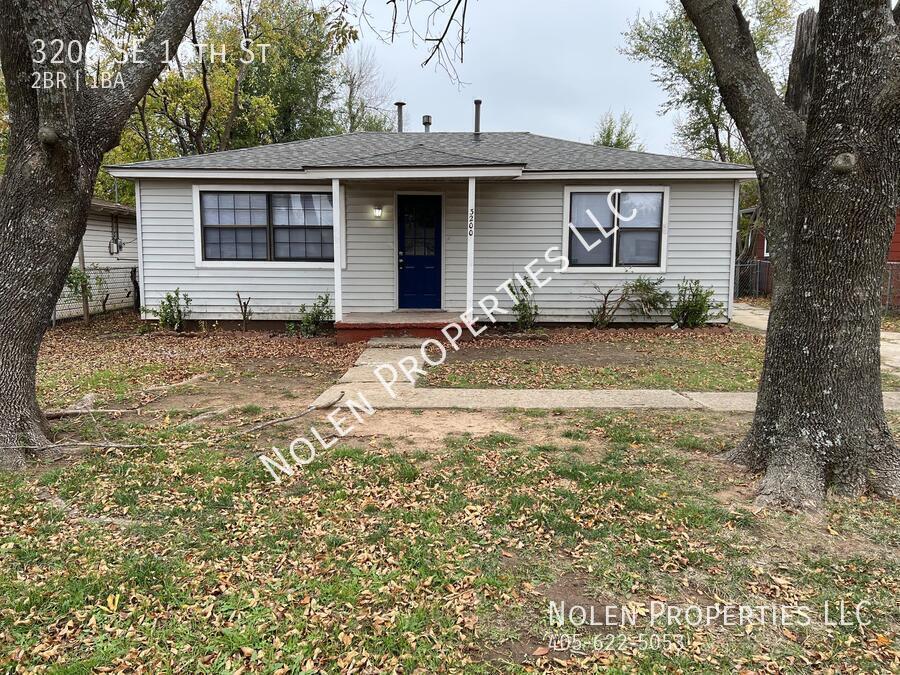 Photo - 3200 SE 16th St-