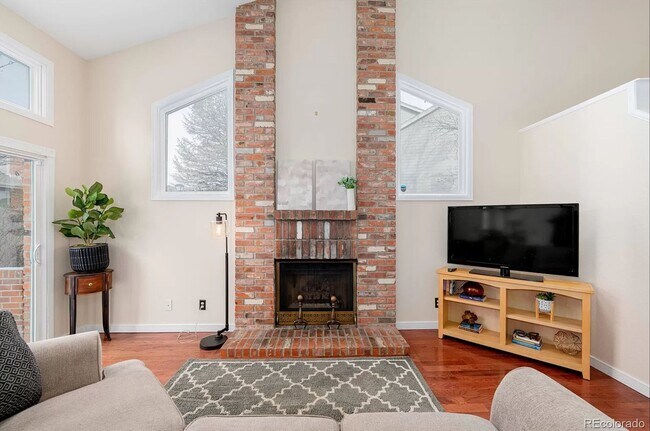 Building Photo - 4193 S Fraser Way