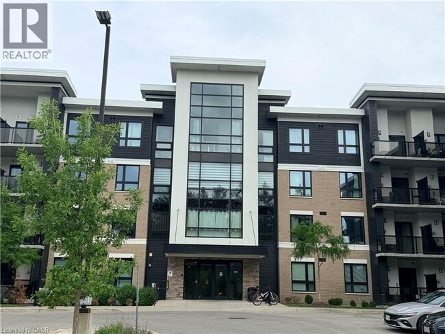 Building Photo - 1280 Gordon St