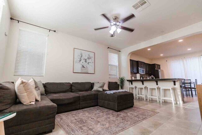 Foto del edificio - 1289 Aristocracy Way