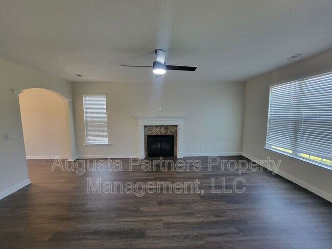 Foto del edificio - 6026 Clifford St