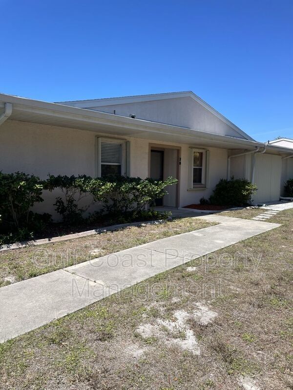 Foto principal - 25068 Harbor View Rd