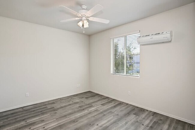 Foto del edificio - 311 W Hillside Ave