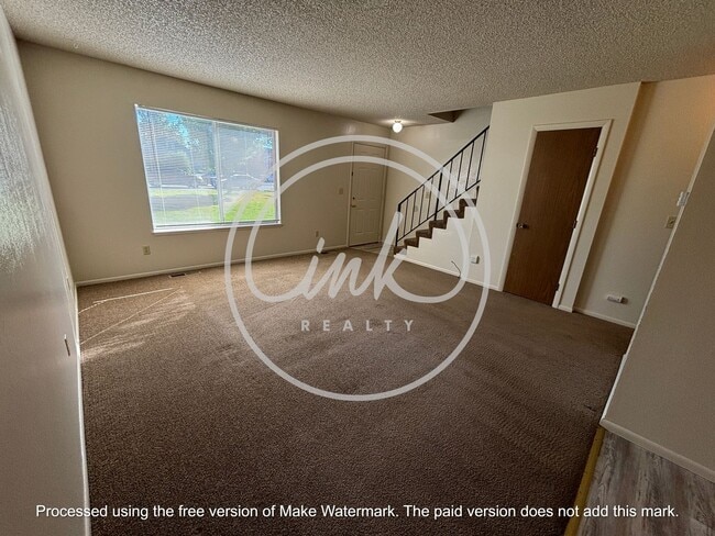 Building Photo - Townhouse in Gardnerville For Rent