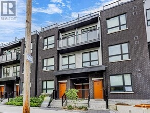 Building Photo - 15-15 Brenthall Ave