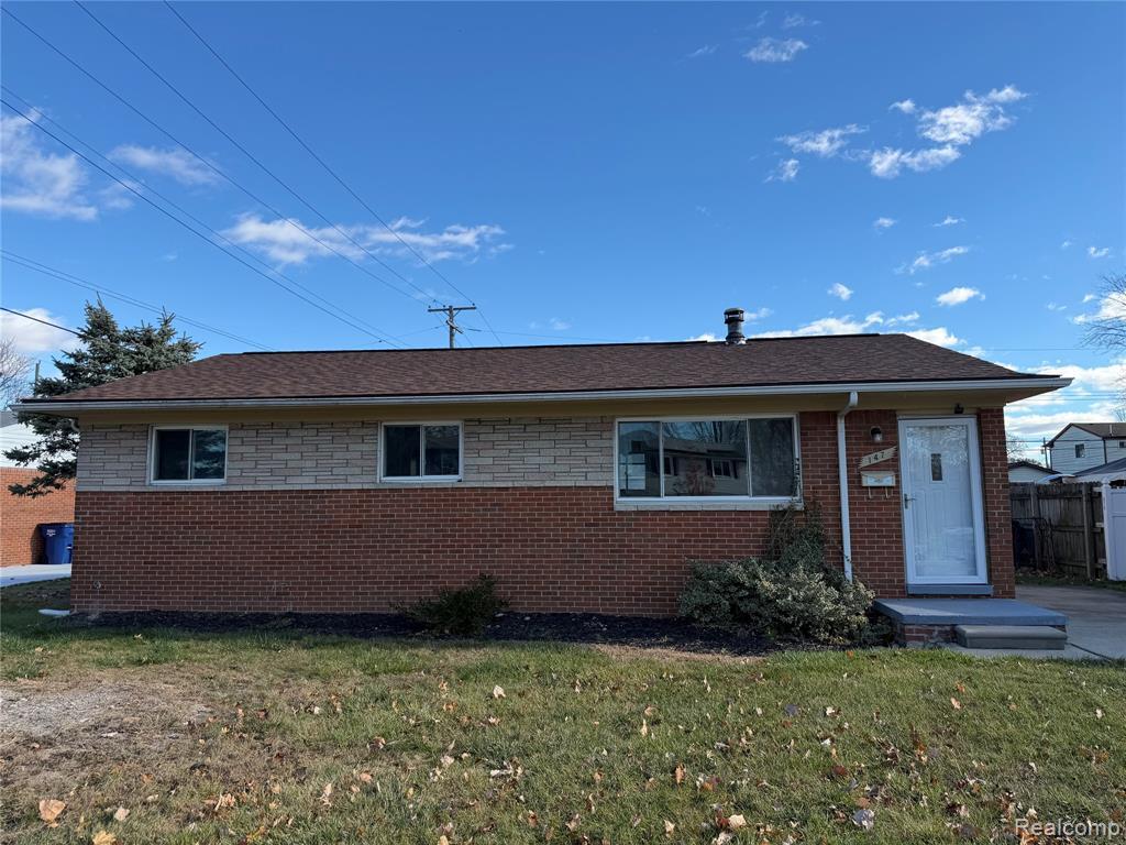 Foto principal - 147 S Carlson St