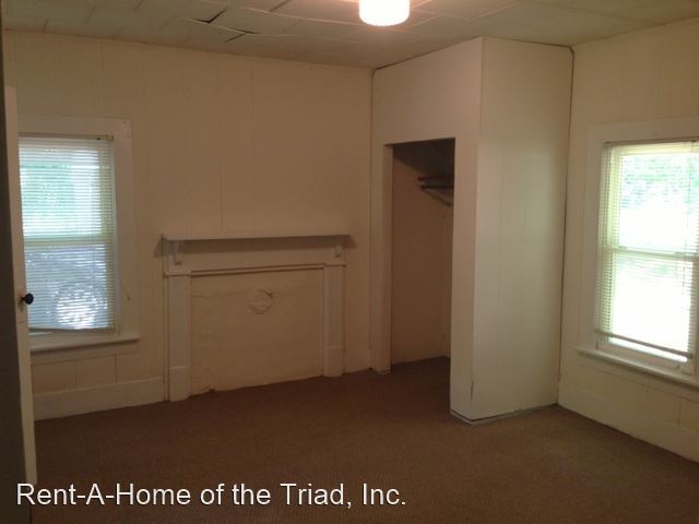 Foto del edificio - 3 br, 1 bath House - 3621 North Church Str...