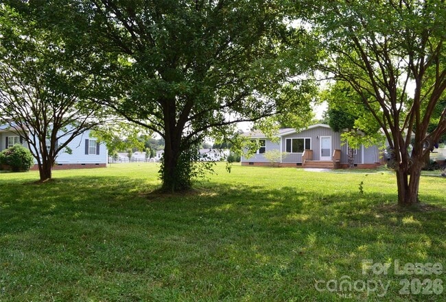 Building Photo - 7167 Long Island Rd