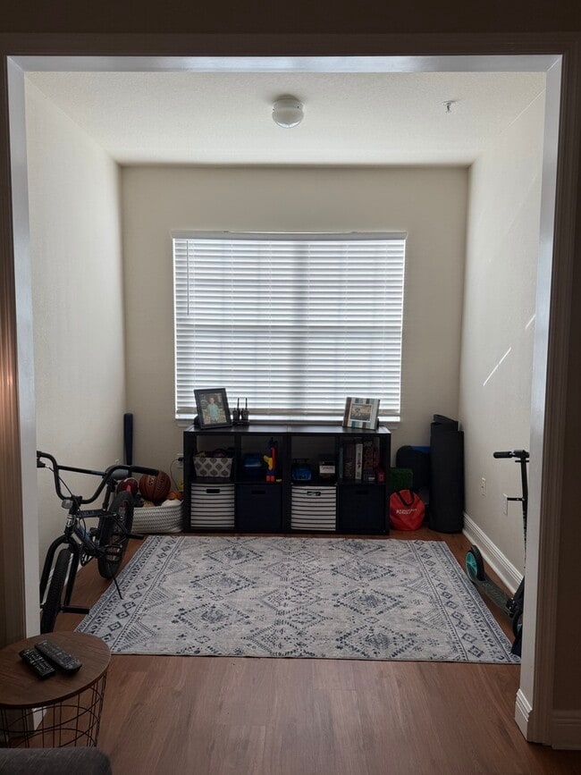 Foto del edificio - 1300 Eastern Pecan Pl