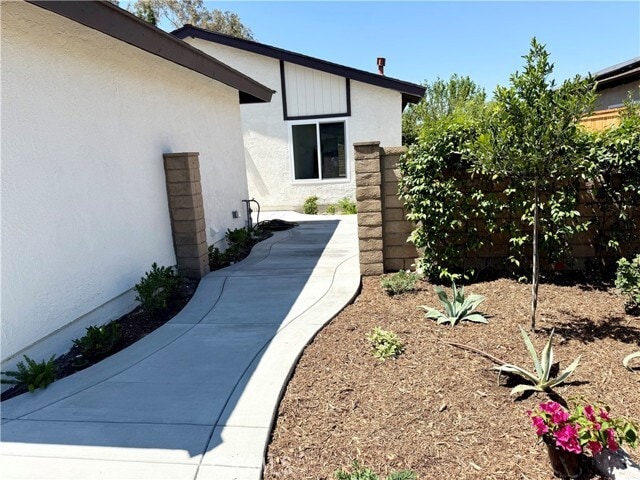 Building Photo - 27502 Los Banos