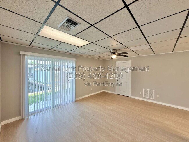 Foto del edificio - 14938 Wise Way